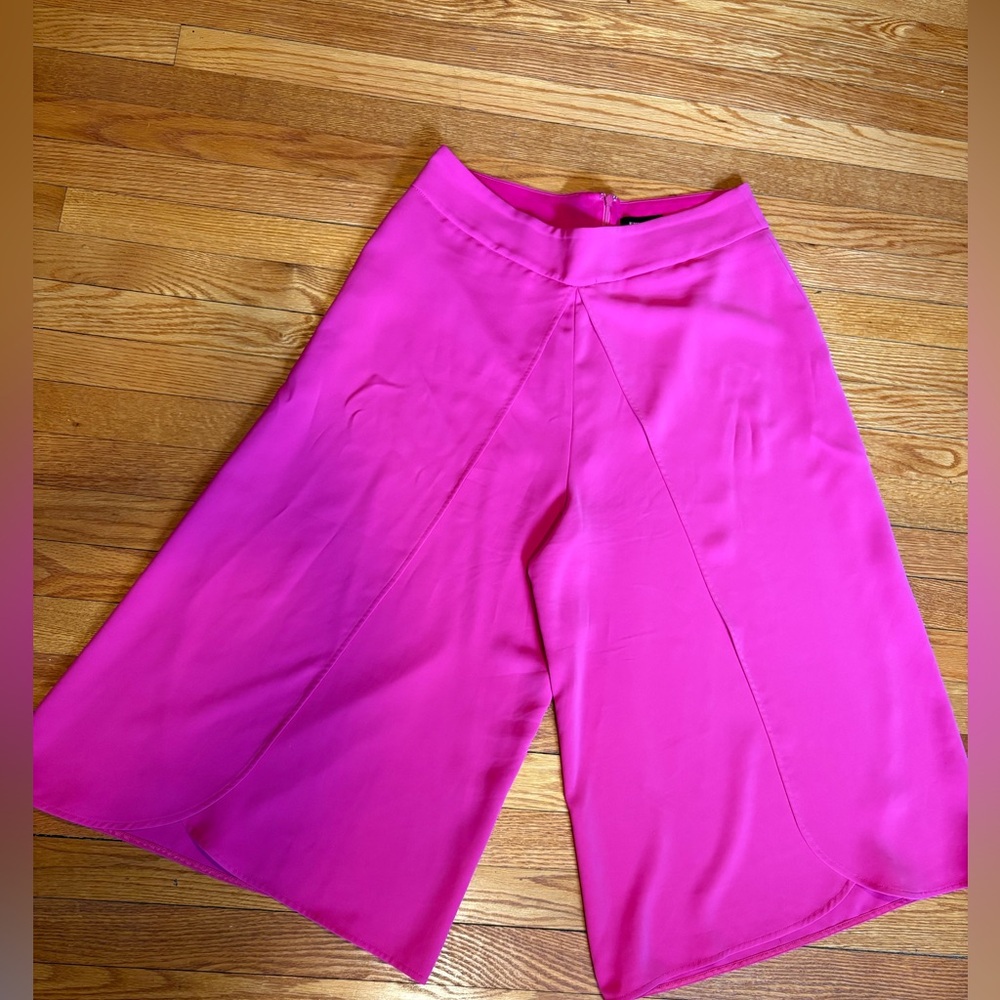 Gorgeous Hot Pink Wide-Leg Tulip Wrap Cropped Pants Size 14 Express - Picture 2 of 5